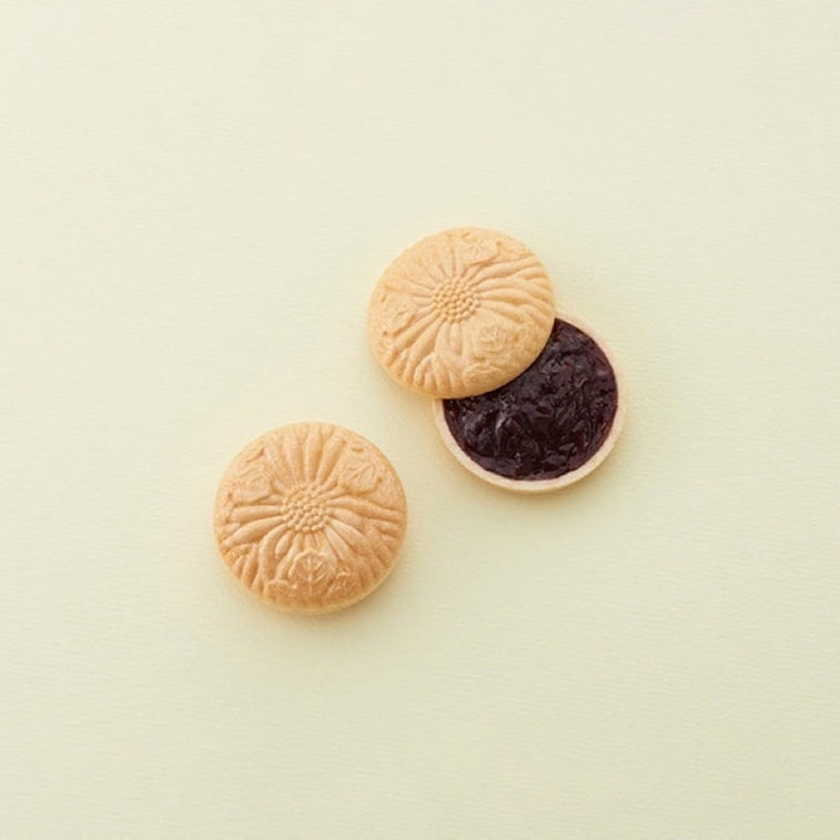 Small Yokan 4pieces Red Bean Cake Assortment - Image 4